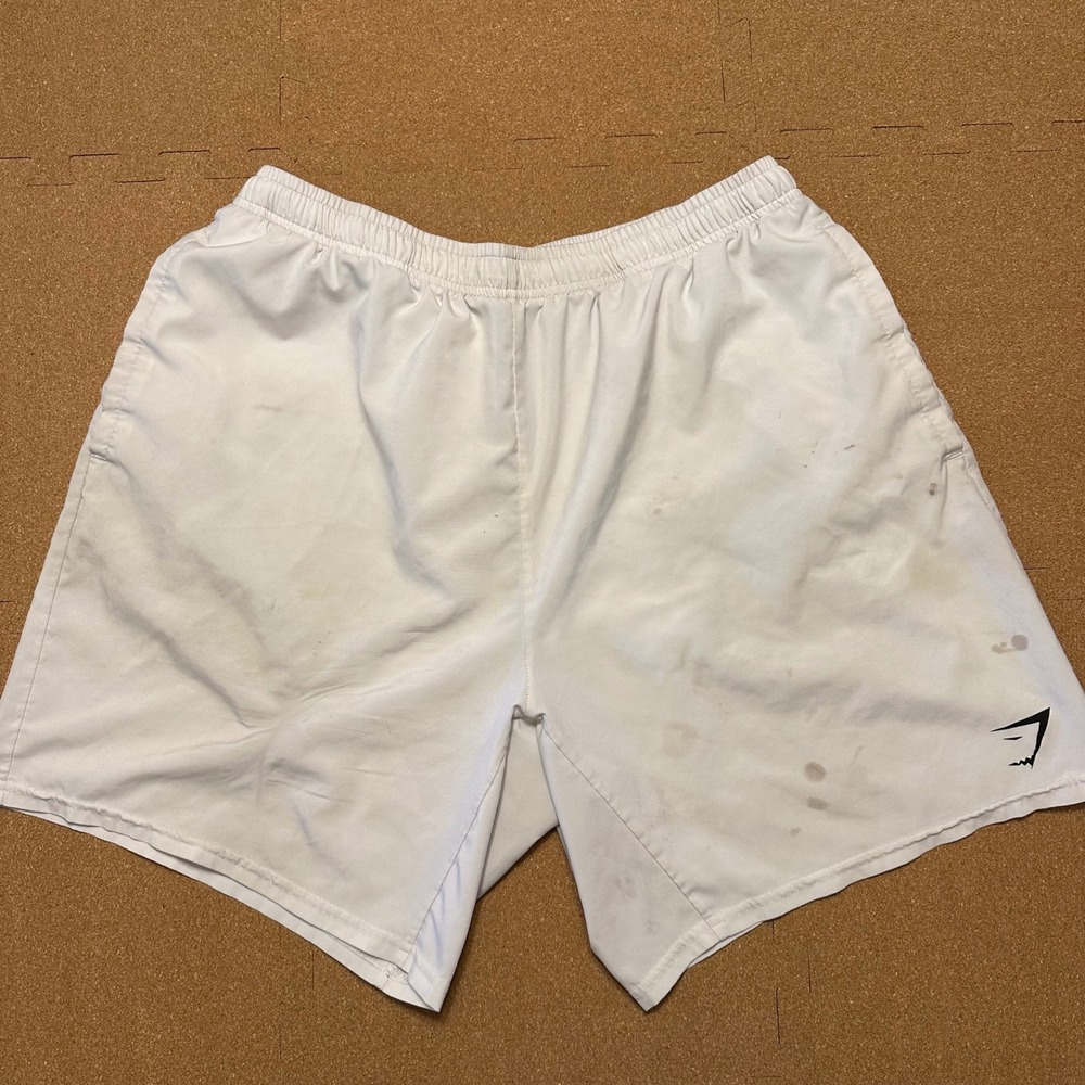 Gymshark Athletic Shorts Mens XL White Training Gym Workout Pockets Logo